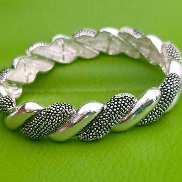 Cute Elastic Stretch Bracelet Vintage/Black & Silver/ Band Bracelet/Elegant - Picture 7 of 13